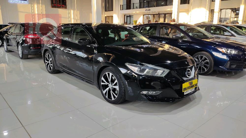 Nissan Maxima